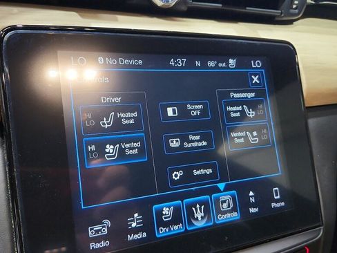 Used 2017 Maserati Quattroporte S GranLusso RWD image 32