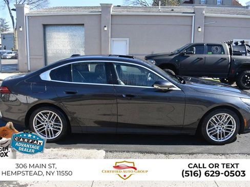 Used 2025 BMW 530i RWD image 5