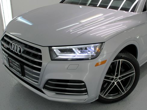 Used 2020 Audi SQ5 Premium Plus w/ Premium Plus Package image 17