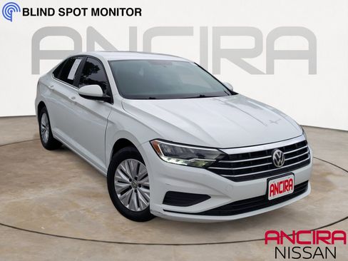 Used 2019 Volkswagen Jetta S image 1
