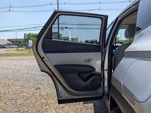 Used 2026 Hyundai Tucson SEL Plus AWD/4WD image 11