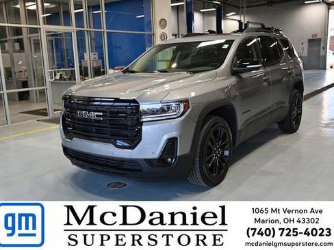 Used 2023 GMC Acadia SLT w/ Elevation Edition FWD image 1
