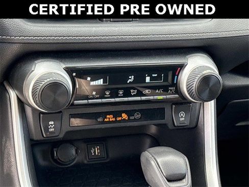 Used 2023 Toyota RAV4 LE image 21