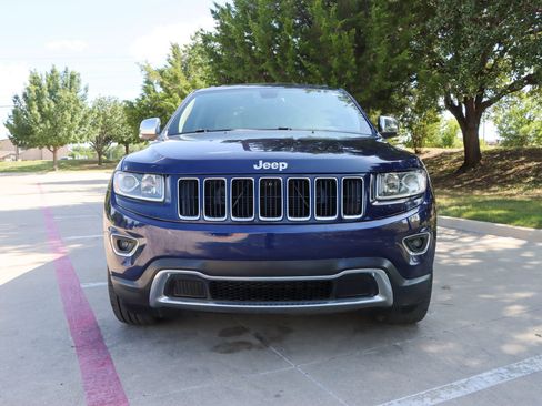 Used 2015 Jeep Grand Cherokee Limited w/ Trailer Tow Group IV RWD image 2
