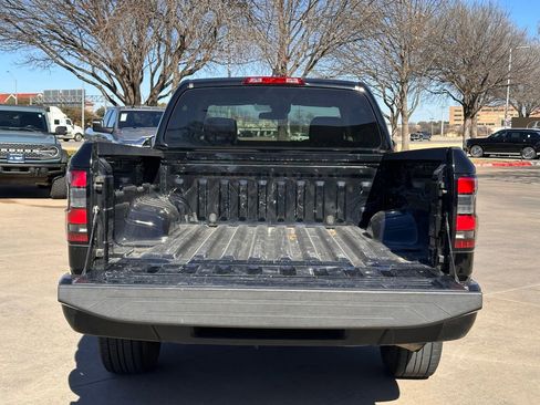 Used 2022 Nissan Frontier S image 17