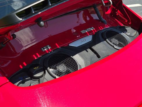 Certified 2025 Porsche 911 Carrera RWD image 20