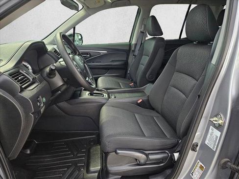 Used 2019 Honda Ridgeline Sport image 17