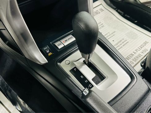 Used 2018 Subaru Forester 2.5i Premium w/ All-Weather Package image 13