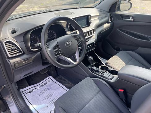 Used 2019 Hyundai Tucson SE w/ Cargo Package FWD image 11