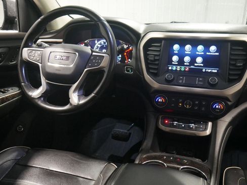 Used 2020 GMC Acadia Denali image 18