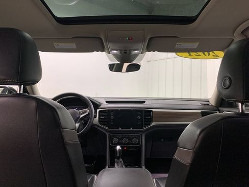 Used 2021 Volkswagen Atlas SEL Premium AWD/4WD image 22