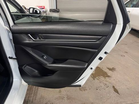 Used 2020 Honda Accord LX image 15