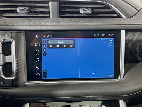 Used 2023 GMC Yukon Denali AWD/4WD image 13