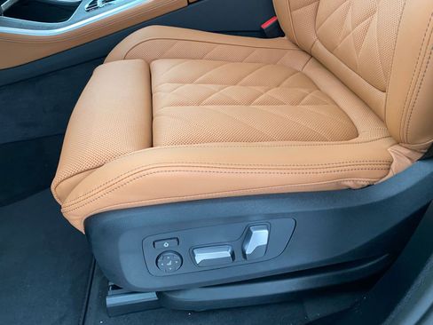 New 2026 BMW X5 xDrive50e w/ Premium Package image 12