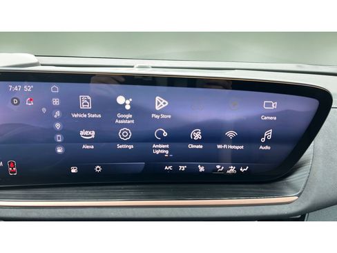 Certified 2025 Buick Envision Sport Touring image 18