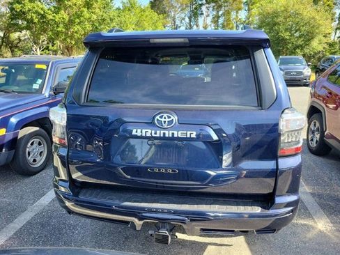 Used 2022 Toyota 4Runner TRD Sport w/ Technology Package image 5