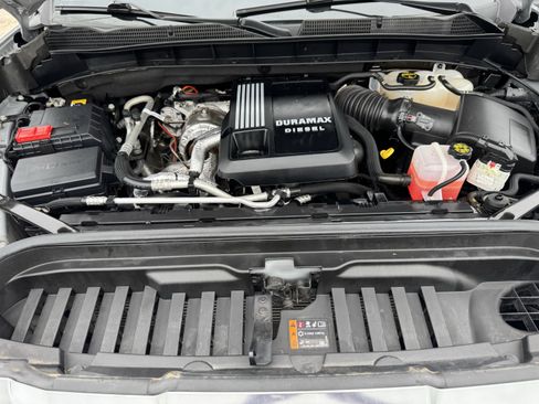Used 2024 GMC Sierra 1500 AT4 w/ Technology Package AWD/4WD image 33