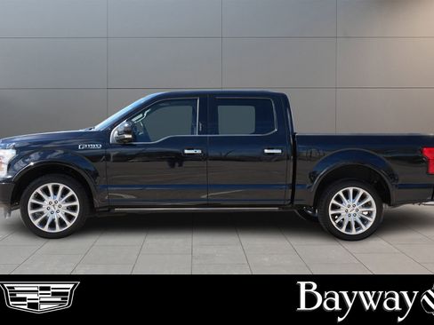 Used 2020 Ford F150 Limited w/ Trailer Tow Package image 4