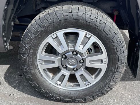 Used 2019 Toyota Tundra Platinum image 48