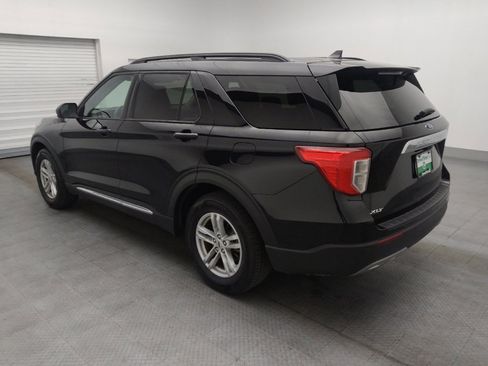 Used 2024 Ford Explorer XLT w/ Equipment Group 202A image 3