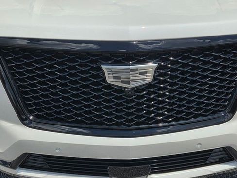 Certified 2025 Cadillac Escalade Sport Platinum w/ LPO, ONYX Package AWD/4WD image 10