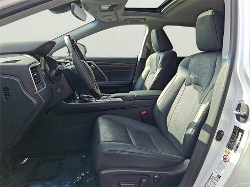 Used 2018 Lexus RX 450h AWD image 10