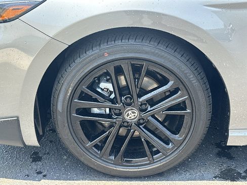 Used 2026 Toyota Camry SE FWD image 13