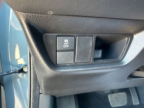Certified 2025 Honda HR-V Sport image 8