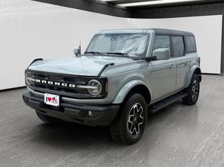 Used 2024 Ford Bronco Outer Banks AWD/4WD video 1