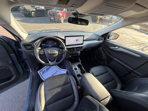Used 2023 Ford Escape Platinum image 20