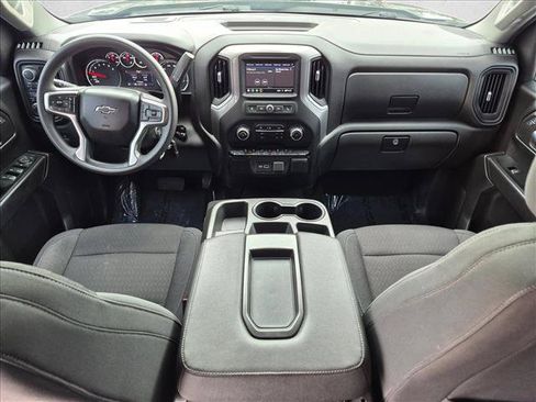 Used 2022 Chevrolet Silverado 1500 Custom Trail Boss w/ Safety Confidence Package AWD/4WD image 17