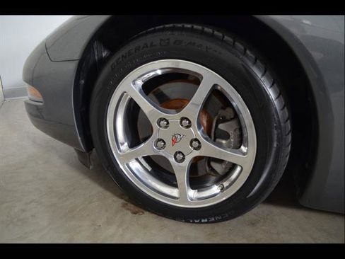 Used 2003 Chevrolet Corvette Convertible w/ Preferred Equipment Group1 image 10