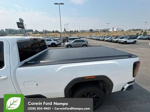 Used 2024 GMC Sierra 3500 AT4 w/ AT4 Premium Plus Package AWD/4WD image 8