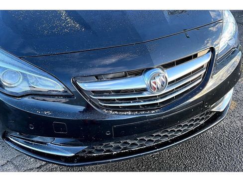 Used 2017 Buick Cascada Premium image 32