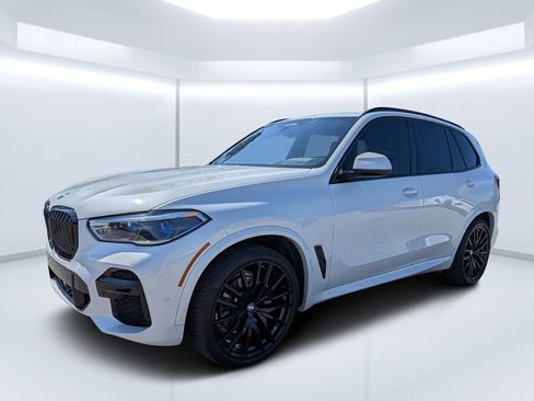 Used 2022 BMW X5 sDrive40i w/ M Sport Package image 7