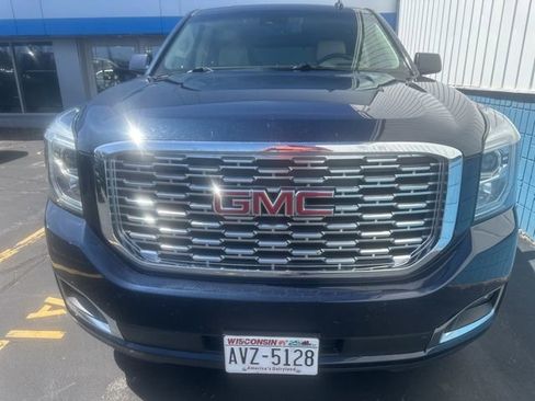 Used 2019 GMC Yukon Denali w/ Denali Ultimate Package image 7
