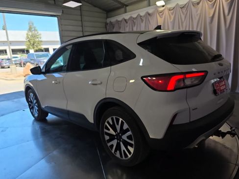 Used 2020 Ford Escape SE Sport AWD/4WD image 7