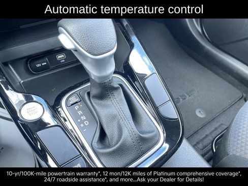 Certified 2023 Kia Soul S FWD image 18