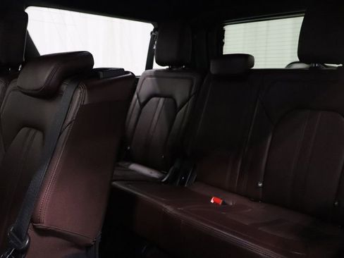 Used 2022 Ford Expedition Max Limited image 14