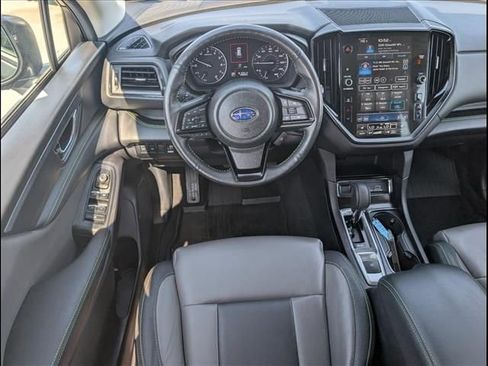 Used 2024 Subaru Ascent Onyx Edition AWD/4WD image 8