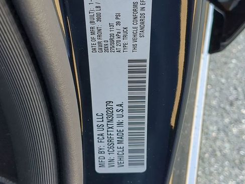 New 2026 RAM 1500 4x4 Crew Cab image 22