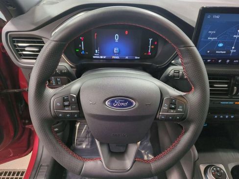 Used 2023 Ford Escape ST-Line w/ Tech Pack #1 AWD/4WD image 19