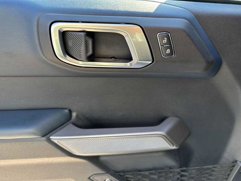 Used 2022 Ford Bronco Outer Banks image 23