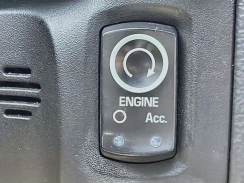 Used 2013 Chevrolet Corvette Grand Sport w/ Battery Protection Package RWD image 31