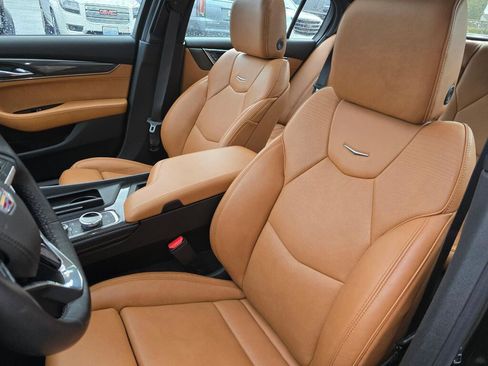Certified 2025 Cadillac CT5 Premium Luxury w/ Platinum Package AWD/4WD image 33