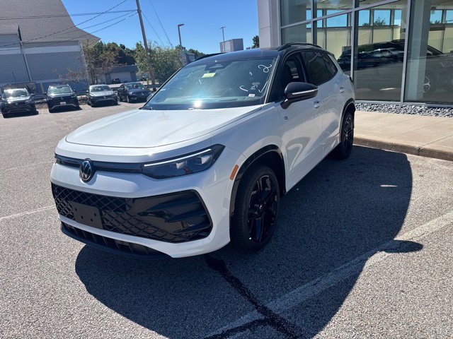 New 2026 Volkswagen Tiguan SE R-Line AWD/4WD image 7