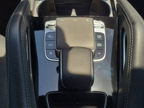 Used 2020 Mercedes-Benz GLE 350 4MATIC image 22