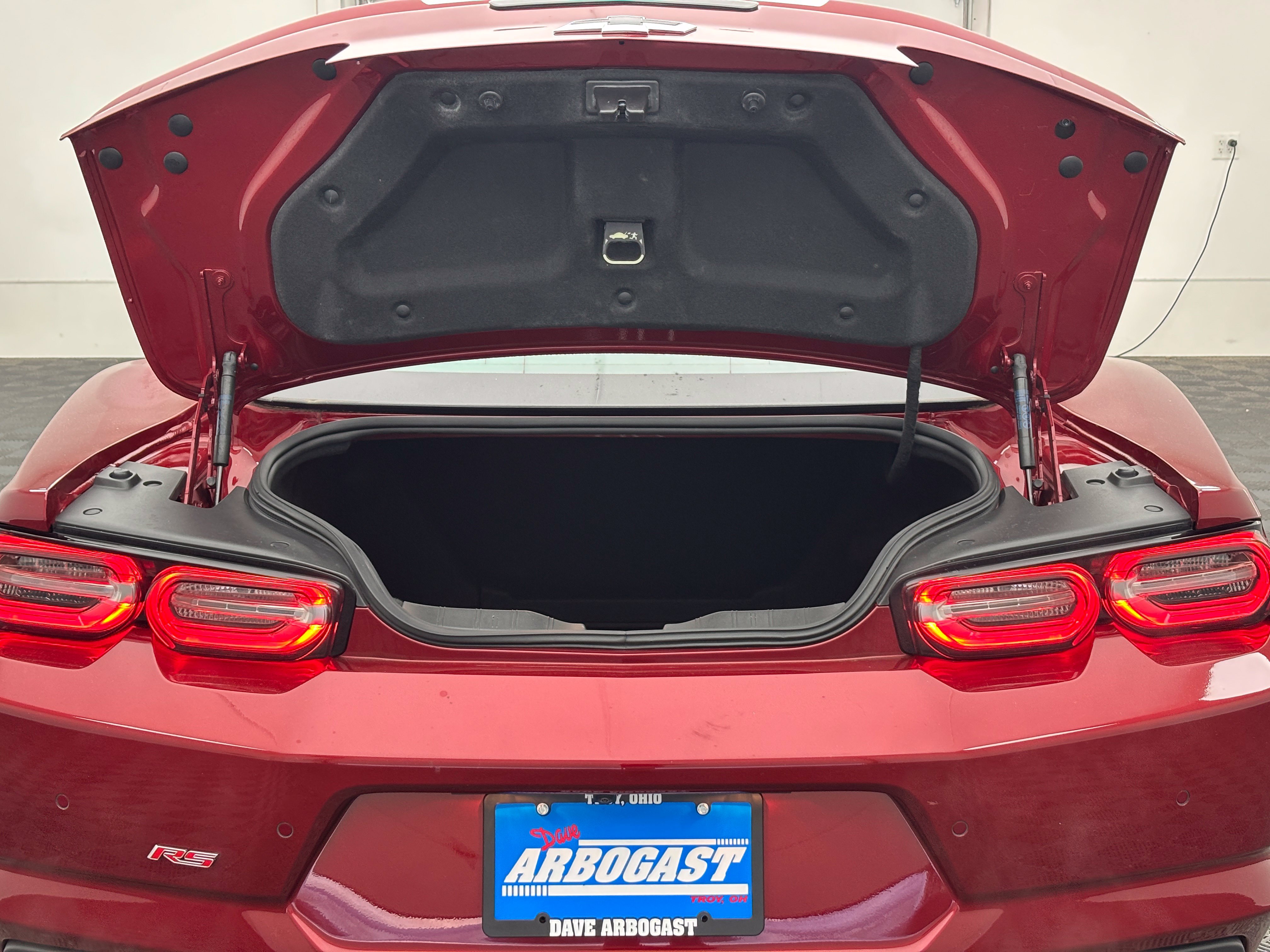Used 2022 Chevrolet Camaro LT w/ RS Package RWD image 10