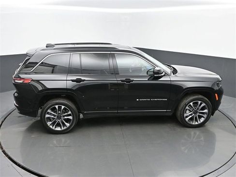 New 2025 Jeep Grand Cherokee Overland w/ Adv Protech Group III image 41