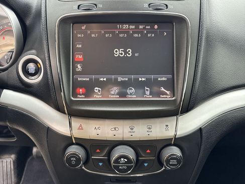 Used 2017 Dodge Journey GT w/ Driver Convenience Group image 13